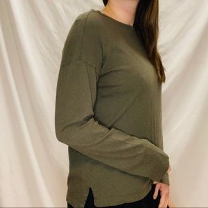 Universal Thread Long Sleeve Basic Tee
